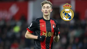 Real Madrid resmi menggaet Dean Huijsen dari Bournemouth. Bek muda Spanyol ini ditebus £50 juta dan siap memperkuat skuad Xabi Alonso